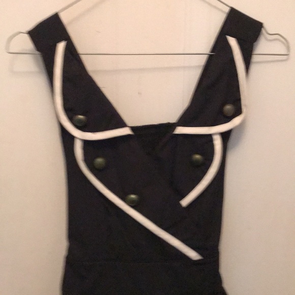 Dress NWOT - Picture 2 of 3